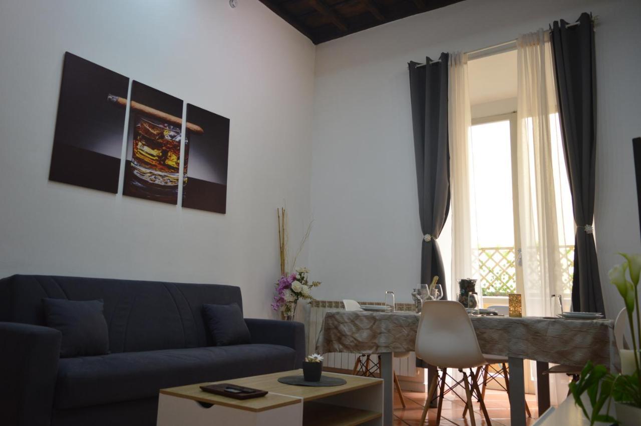 Apartamento Domus Cavour Civitavecchia Exterior foto